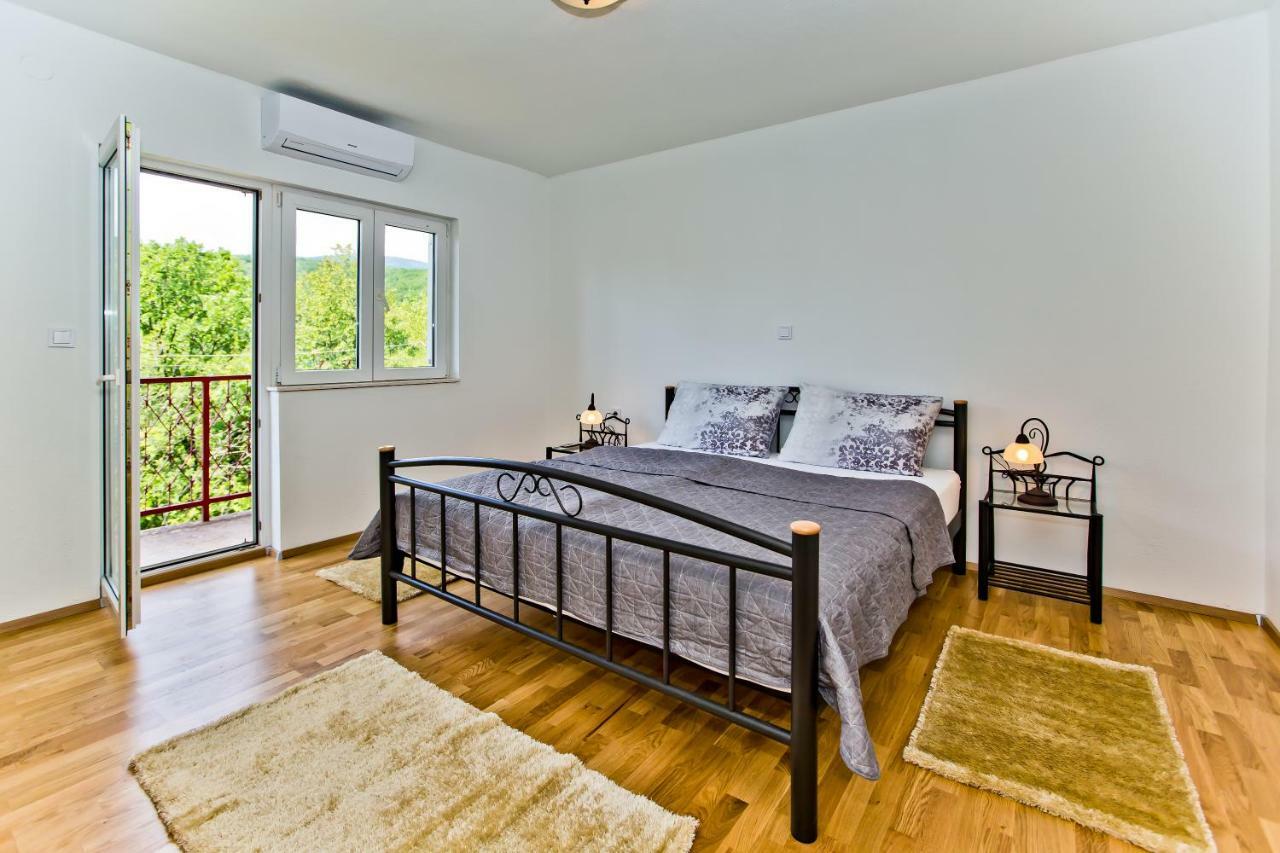Forest House Silva Hrvace Екстер'єр фото