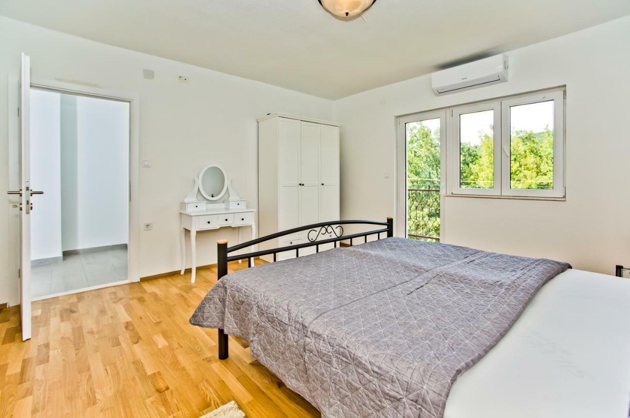 Forest House Silva Hrvace Екстер'єр фото