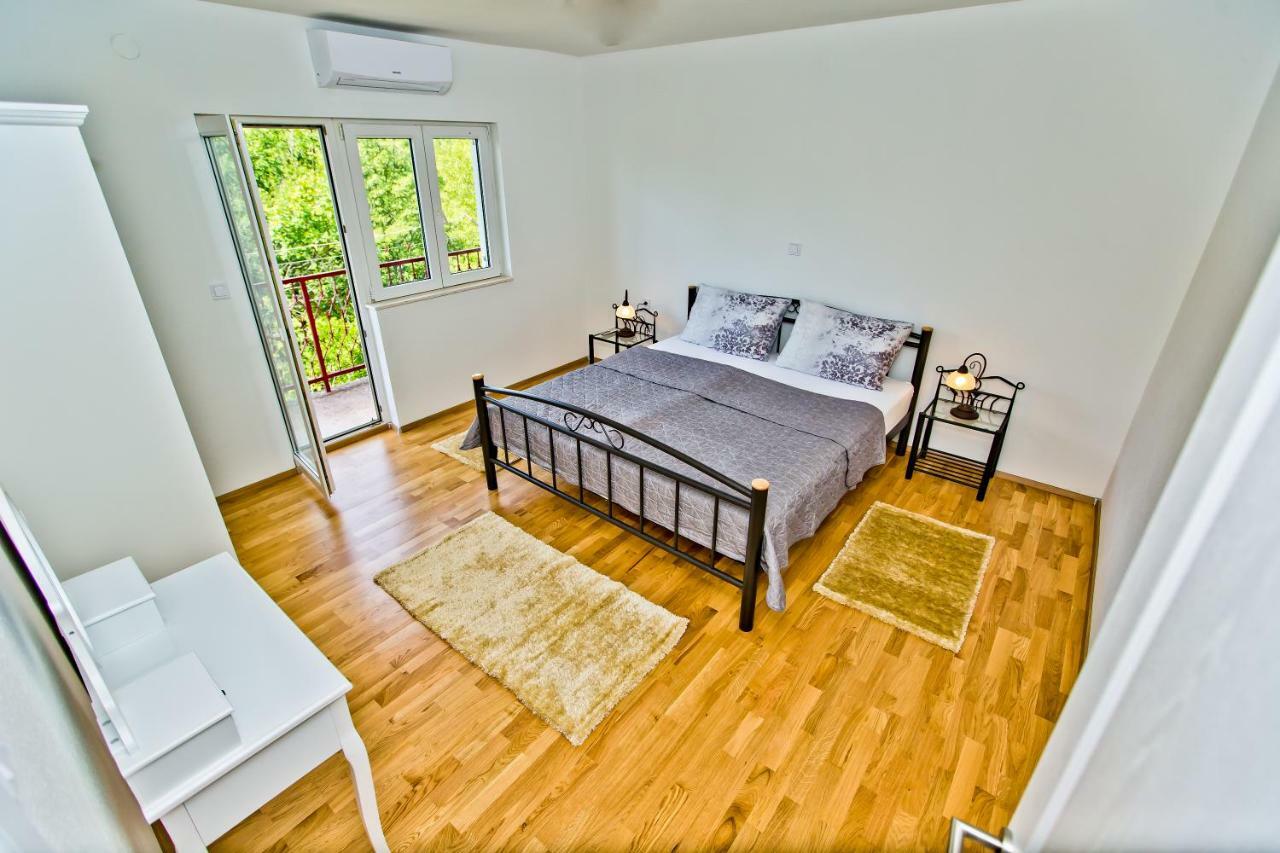 Forest House Silva Hrvace Екстер'єр фото